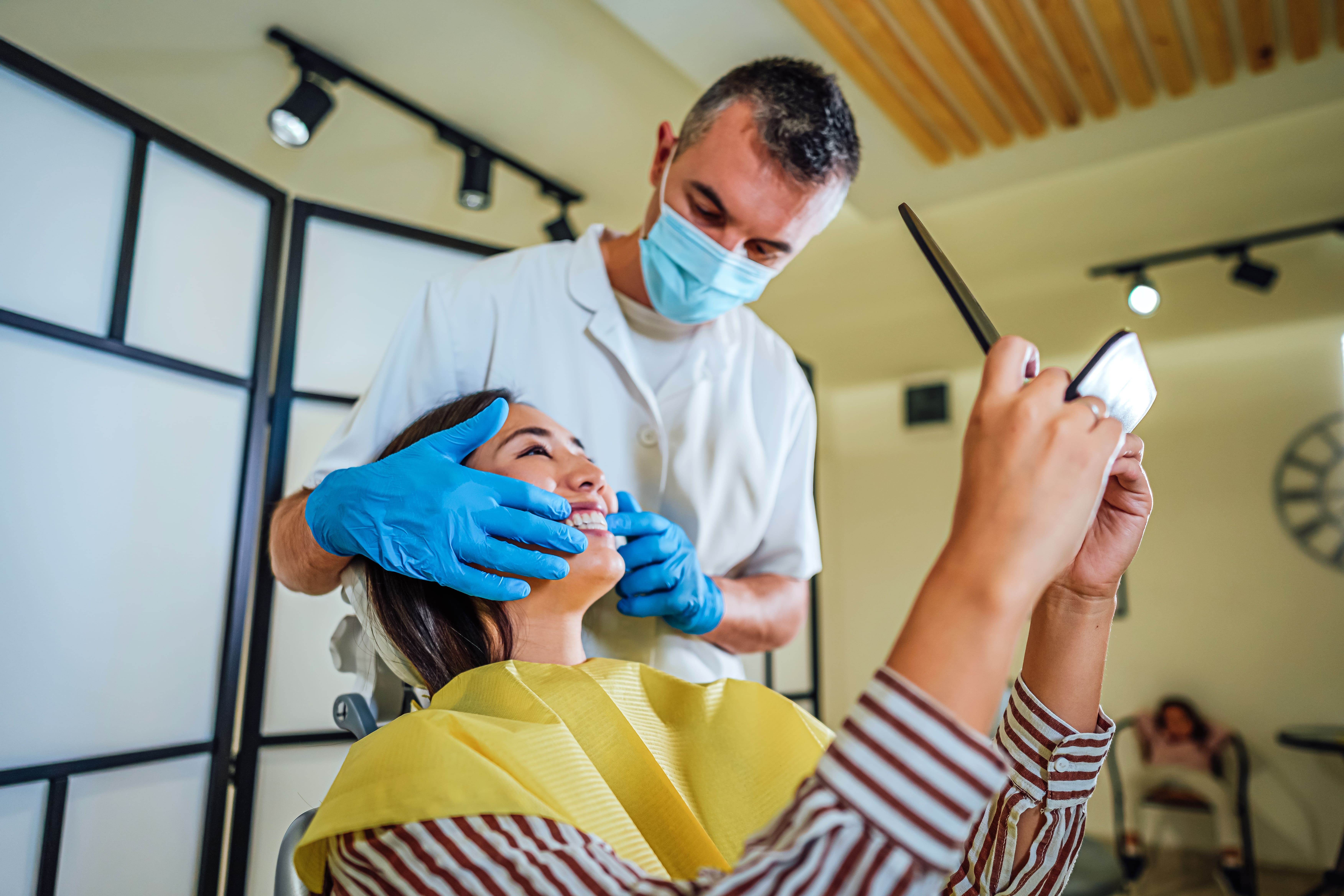 malo dete i stomatolog